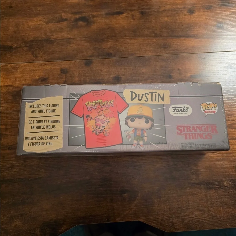 Funko Pop Tees! Dustin Stranger Things ROAST Beef Tee Size XL & Figurine NEW - Picture 2 of 4